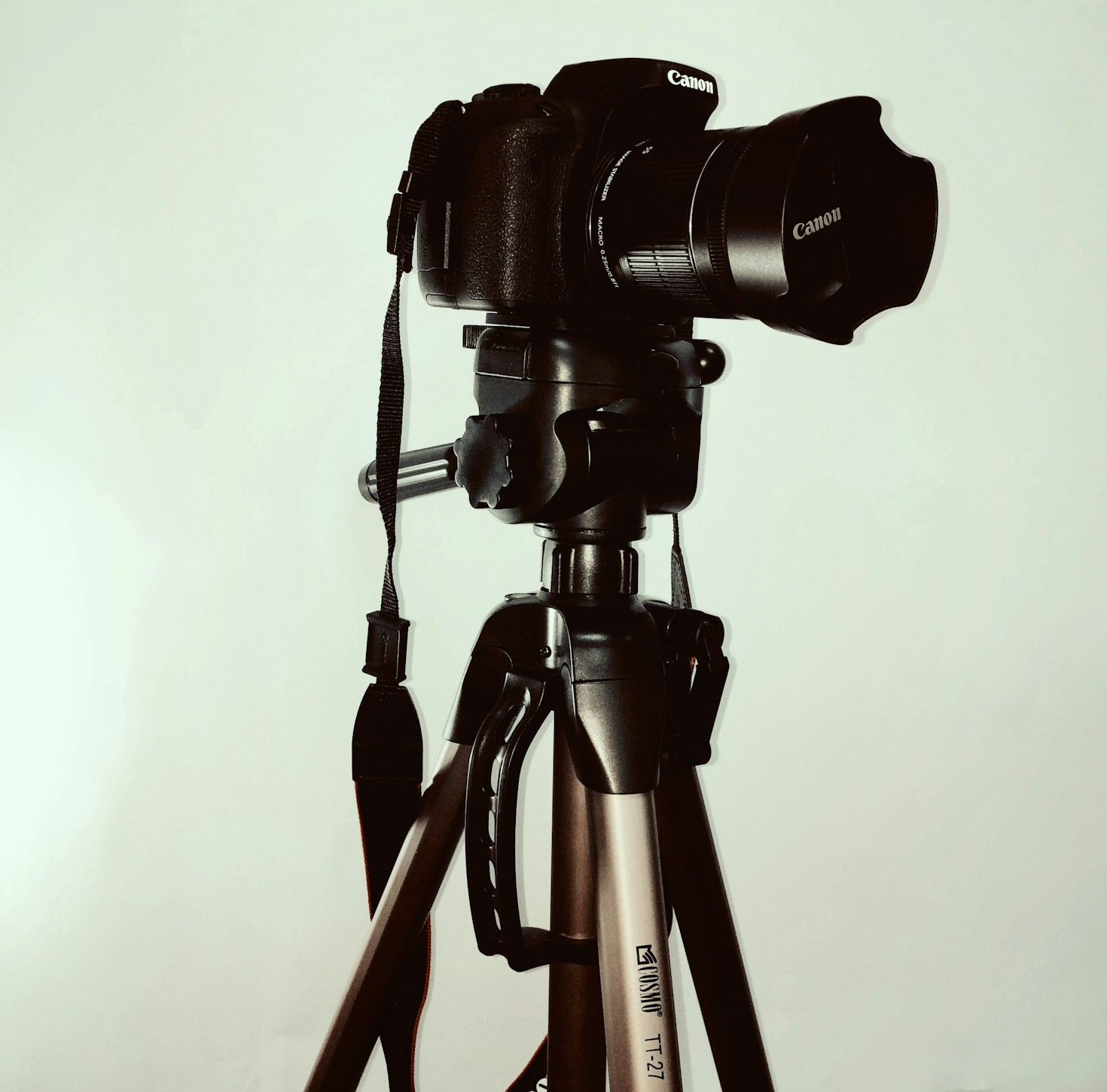 Crafting Compelling Visual Stories for Your Products